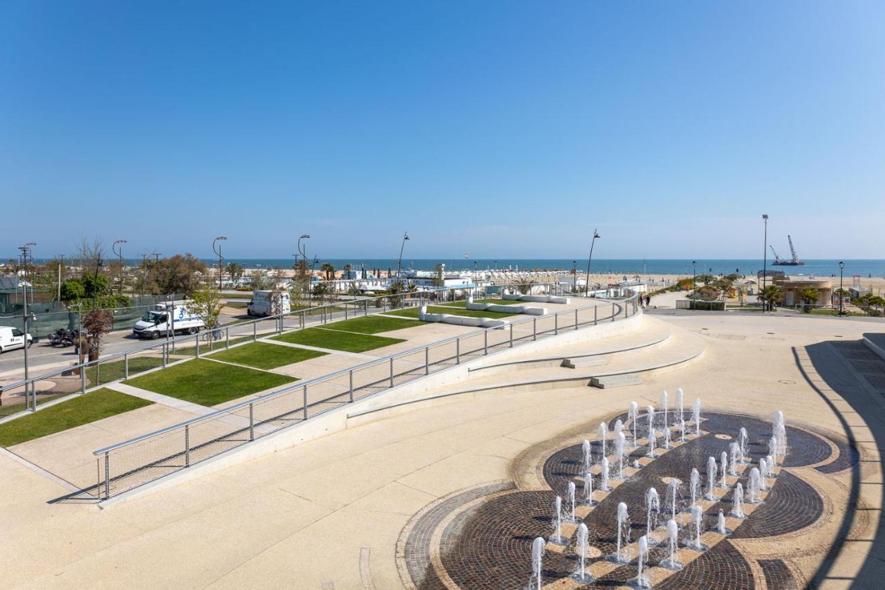 Romantico Open Space A 3Min Dalla Spiaggia - Homeunity Ρίμινι Εξωτερικό φωτογραφία